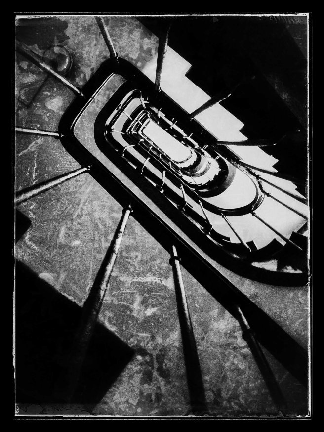 Black and White Pattern-2434